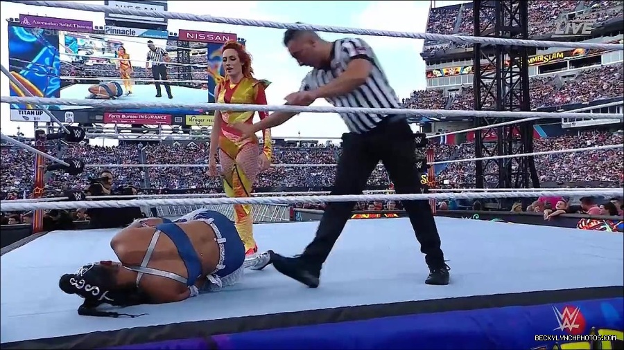 WWE_SummerSlam_2022_720p_WEB_h264-HEEL_mp4_000699854.jpg