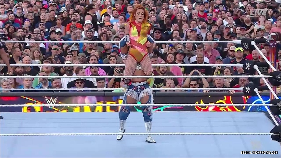WWE_SummerSlam_2022_720p_WEB_h264-HEEL_mp4_000723054.jpg