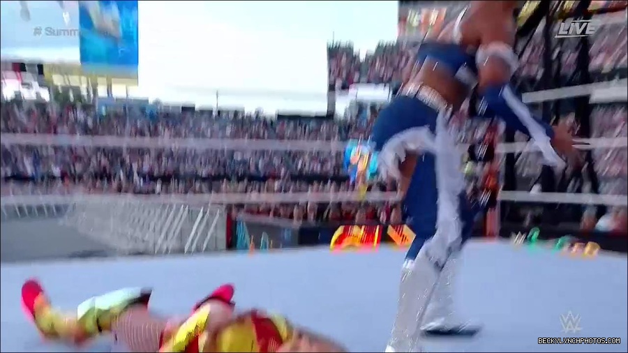 WWE_SummerSlam_2022_720p_WEB_h264-HEEL_mp4_000725854.jpg