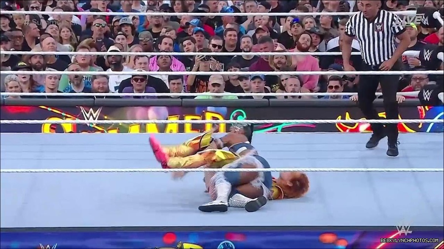WWE_SummerSlam_2022_720p_WEB_h264-HEEL_mp4_000727854.jpg