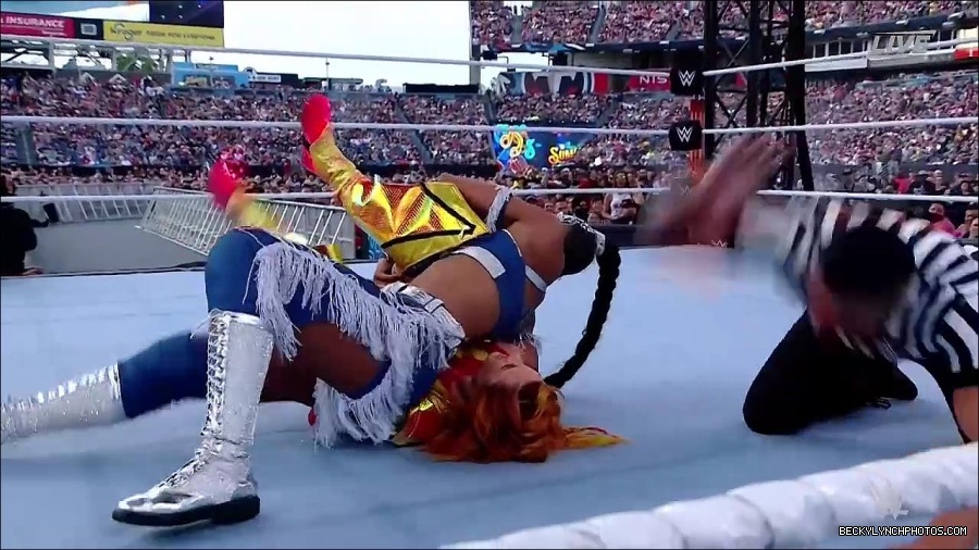 WWE_SummerSlam_2022_720p_WEB_h264-HEEL_mp4_000729854.jpg