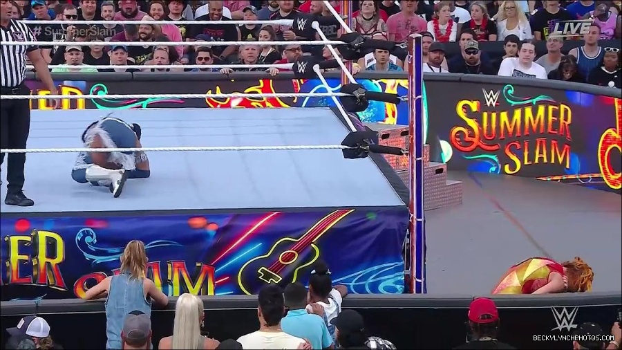 WWE_SummerSlam_2022_720p_WEB_h264-HEEL_mp4_000739854.jpg