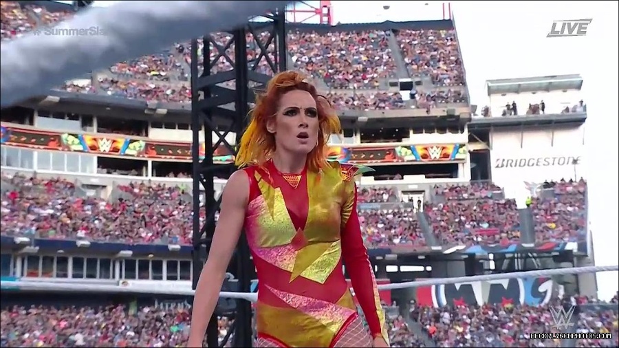 WWE_SummerSlam_2022_720p_WEB_h264-HEEL_mp4_000793854.jpg