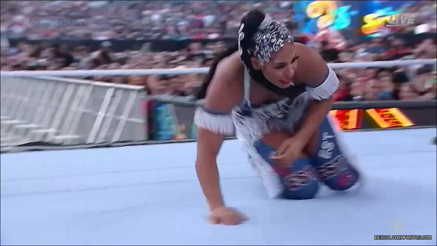 WWE_SummerSlam_2022_720p_WEB_h264-HEEL_mp4_000804654.jpg