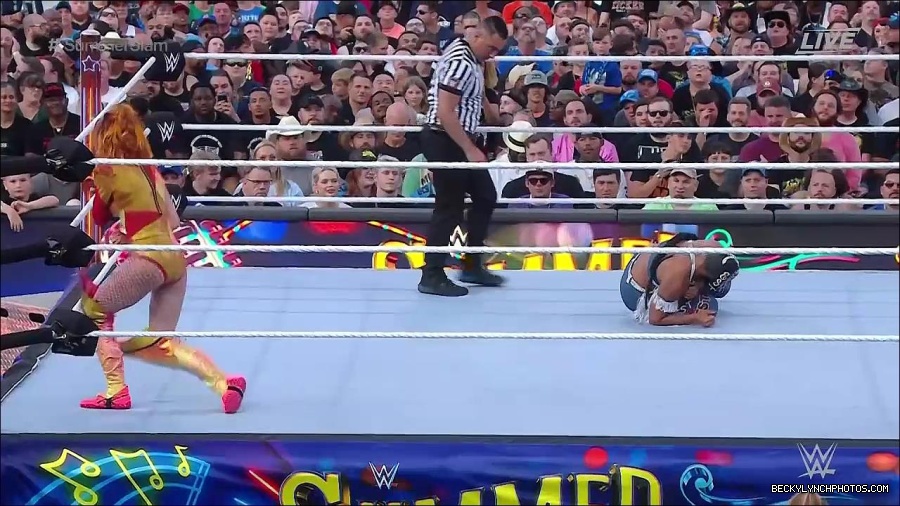 WWE_SummerSlam_2022_720p_WEB_h264-HEEL_mp4_000806654.jpg