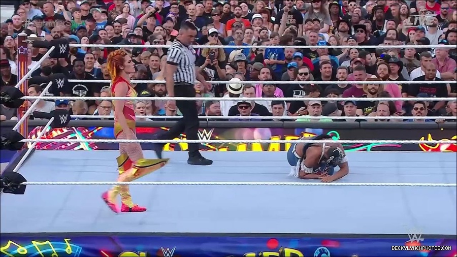 WWE_SummerSlam_2022_720p_WEB_h264-HEEL_mp4_000808254.jpg