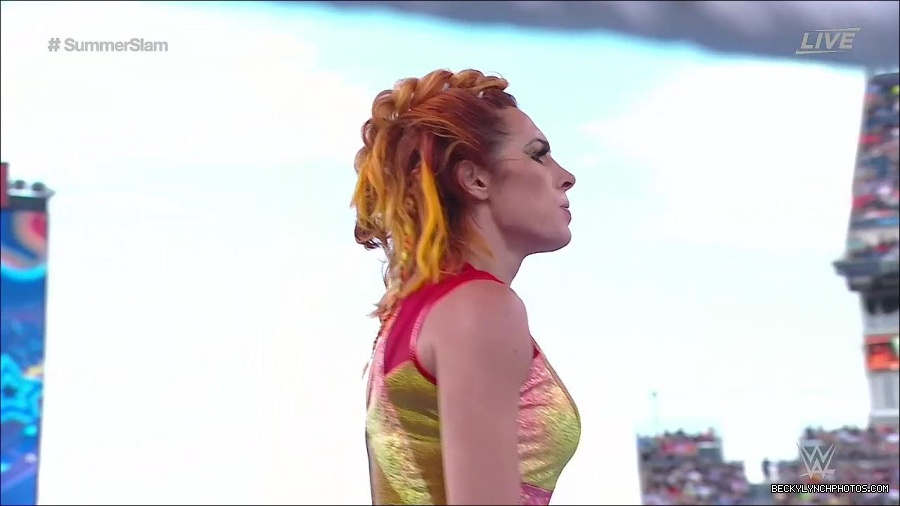 WWE_SummerSlam_2022_720p_WEB_h264-HEEL_mp4_000812654.jpg
