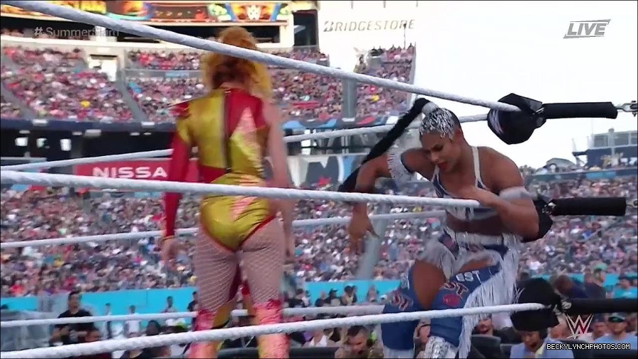 WWE_SummerSlam_2022_720p_WEB_h264-HEEL_mp4_000886454.jpg