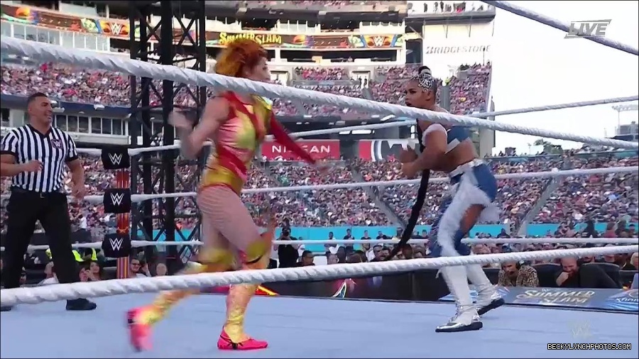 WWE_SummerSlam_2022_720p_WEB_h264-HEEL_mp4_000900054.jpg
