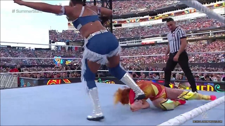 WWE_SummerSlam_2022_720p_WEB_h264-HEEL_mp4_000907254.jpg
