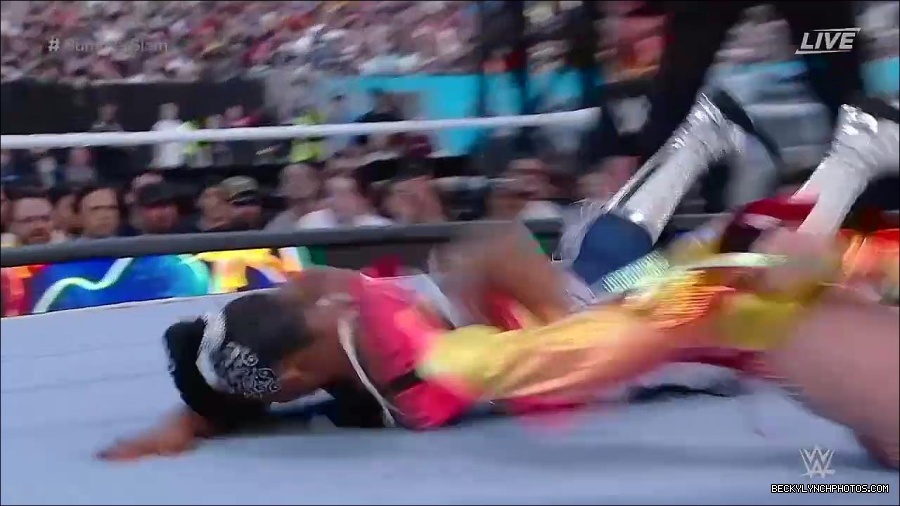 WWE_SummerSlam_2022_720p_WEB_h264-HEEL_mp4_000914454.jpg