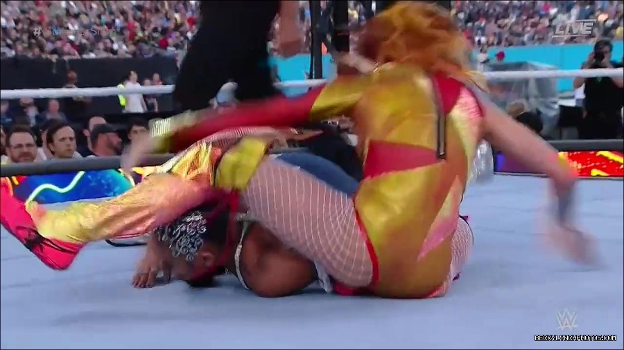 WWE_SummerSlam_2022_720p_WEB_h264-HEEL_mp4_000915254.jpg