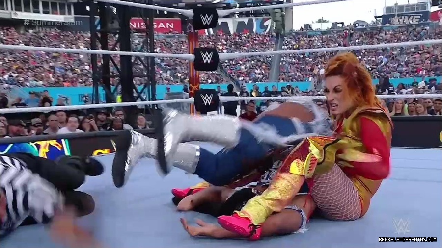 WWE_SummerSlam_2022_720p_WEB_h264-HEEL_mp4_000926054.jpg