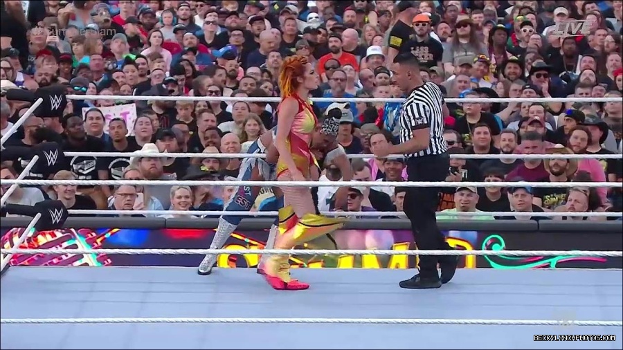 WWE_SummerSlam_2022_720p_WEB_h264-HEEL_mp4_000945654.jpg