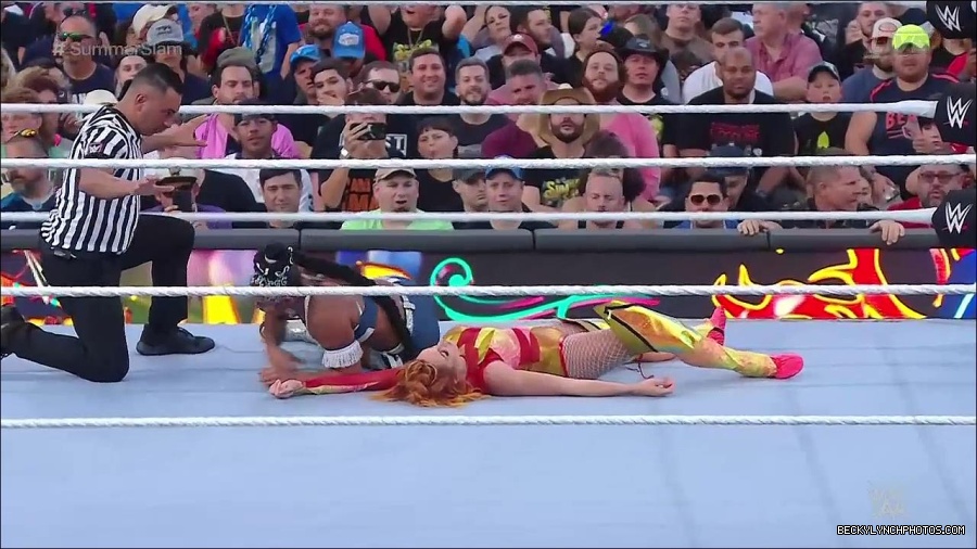 WWE_SummerSlam_2022_720p_WEB_h264-HEEL_mp4_000958854.jpg