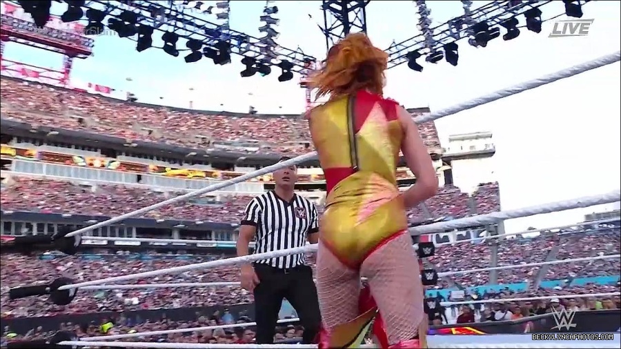 WWE_SummerSlam_2022_720p_WEB_h264-HEEL_mp4_000993654.jpg