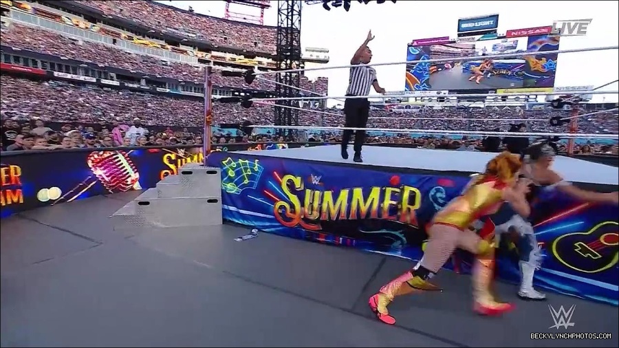 WWE_SummerSlam_2022_720p_WEB_h264-HEEL_mp4_001015254.jpg