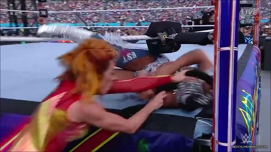 WWE_SummerSlam_2022_720p_WEB_h264-HEEL_mp4_001016054.jpg
