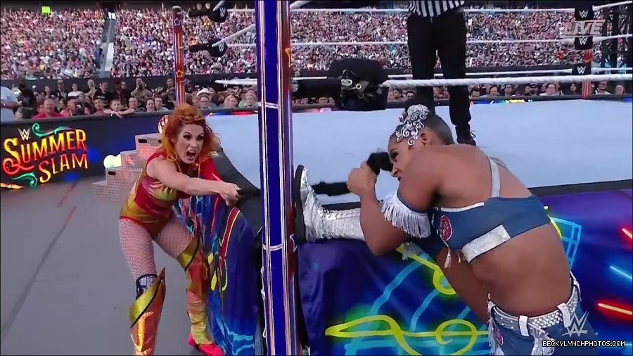 WWE_SummerSlam_2022_720p_WEB_h264-HEEL_mp4_001020454.jpg
