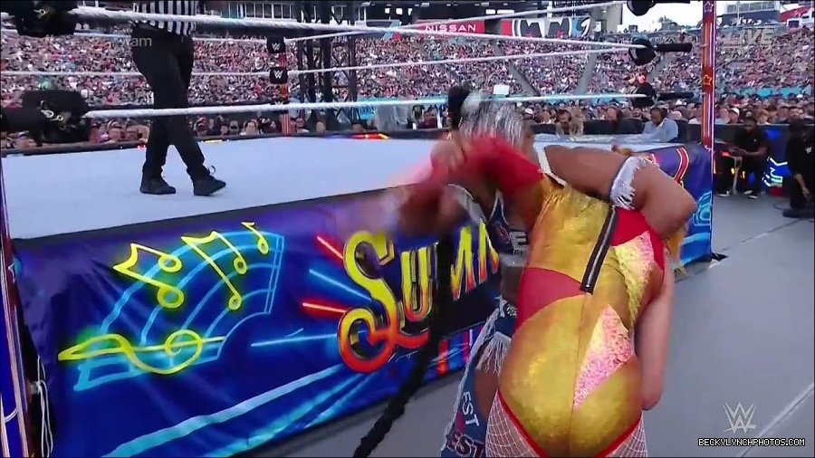 WWE_SummerSlam_2022_720p_WEB_h264-HEEL_mp4_001025254.jpg
