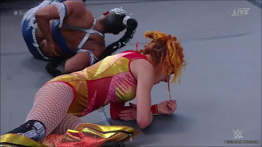 WWE_SummerSlam_2022_720p_WEB_h264-HEEL_mp4_001032054.jpg