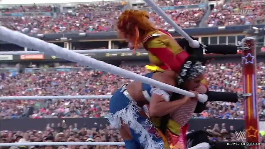 WWE_SummerSlam_2022_720p_WEB_h264-HEEL_mp4_001079254.jpg