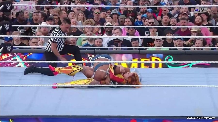 WWE_SummerSlam_2022_720p_WEB_h264-HEEL_mp4_001098854.jpg