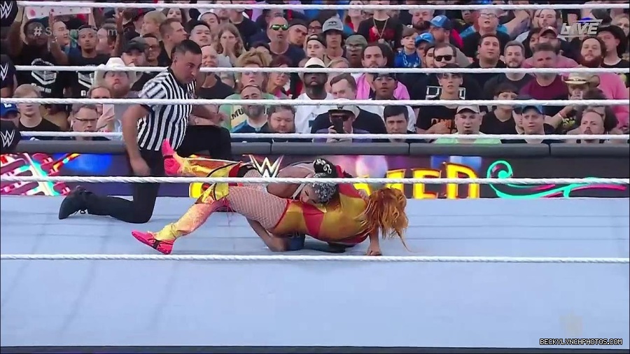 WWE_SummerSlam_2022_720p_WEB_h264-HEEL_mp4_001099254.jpg