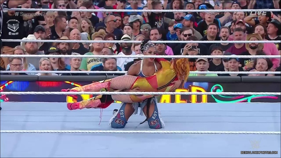 WWE_SummerSlam_2022_720p_WEB_h264-HEEL_mp4_001102054.jpg