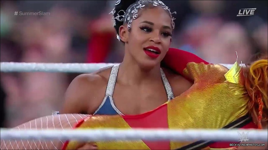 WWE_SummerSlam_2022_720p_WEB_h264-HEEL_mp4_001102854.jpg