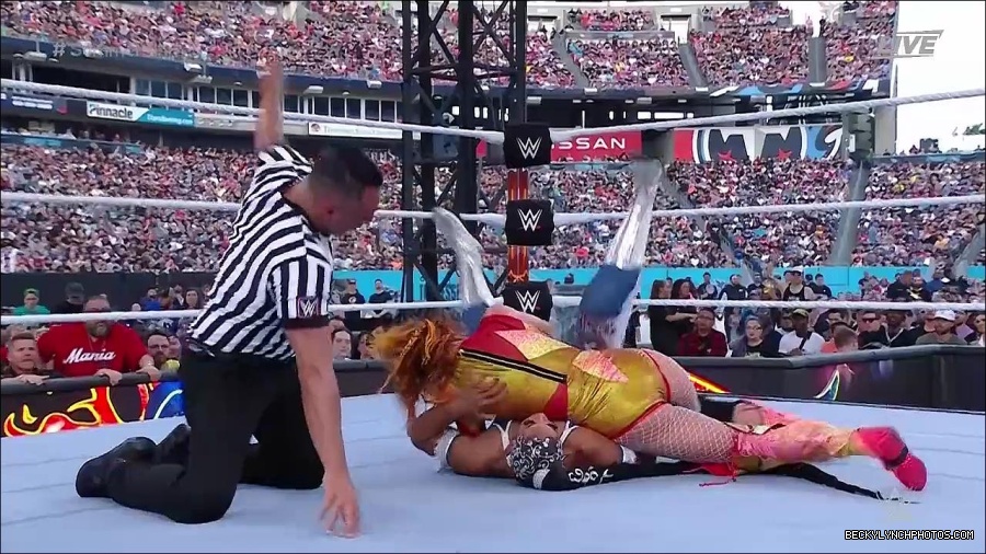 WWE_SummerSlam_2022_720p_WEB_h264-HEEL_mp4_001122054.jpg