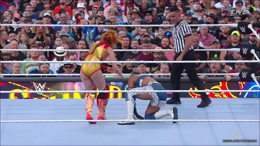 WWE_SummerSlam_2022_720p_WEB_h264-HEEL_mp4_001163654.jpg