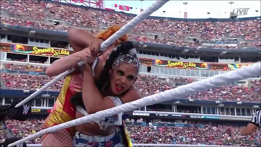 WWE_SummerSlam_2022_720p_WEB_h264-HEEL_mp4_001167654.jpg
