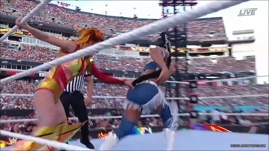 WWE_SummerSlam_2022_720p_WEB_h264-HEEL_mp4_001171254.jpg
