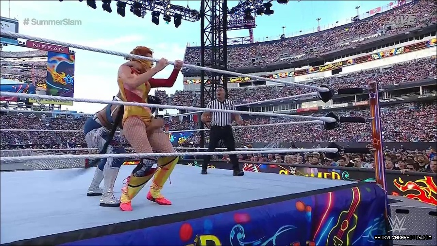 WWE_SummerSlam_2022_720p_WEB_h264-HEEL_mp4_001196120.jpg