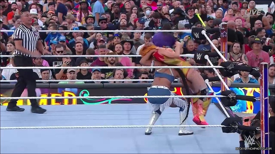WWE_SummerSlam_2022_720p_WEB_h264-HEEL_mp4_001196920.jpg