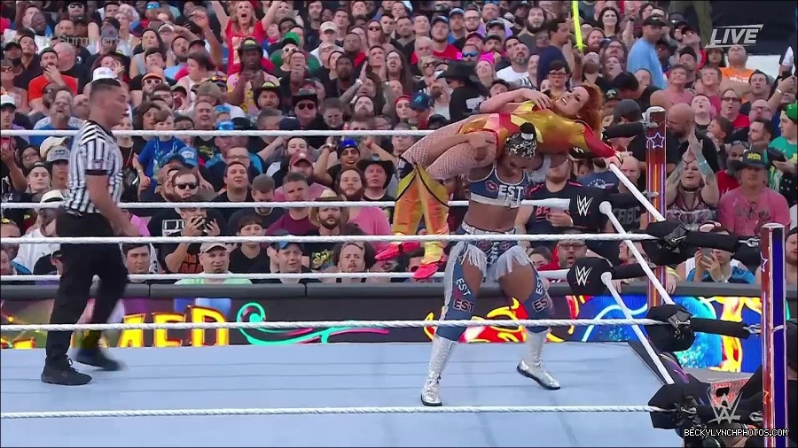 WWE_SummerSlam_2022_720p_WEB_h264-HEEL_mp4_001200120.jpg