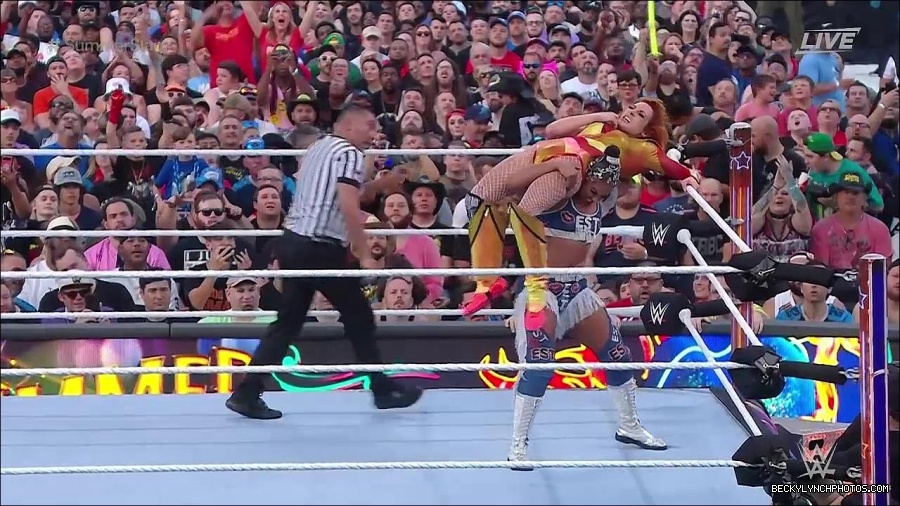 WWE_SummerSlam_2022_720p_WEB_h264-HEEL_mp4_001200920.jpg