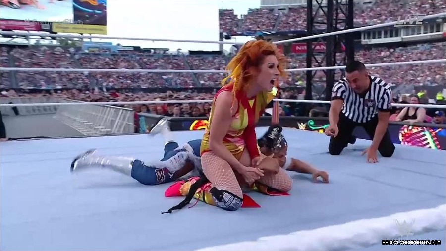 WWE_SummerSlam_2022_720p_WEB_h264-HEEL_mp4_001208520.jpg
