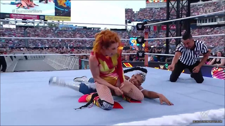WWE_SummerSlam_2022_720p_WEB_h264-HEEL_mp4_001208920.jpg