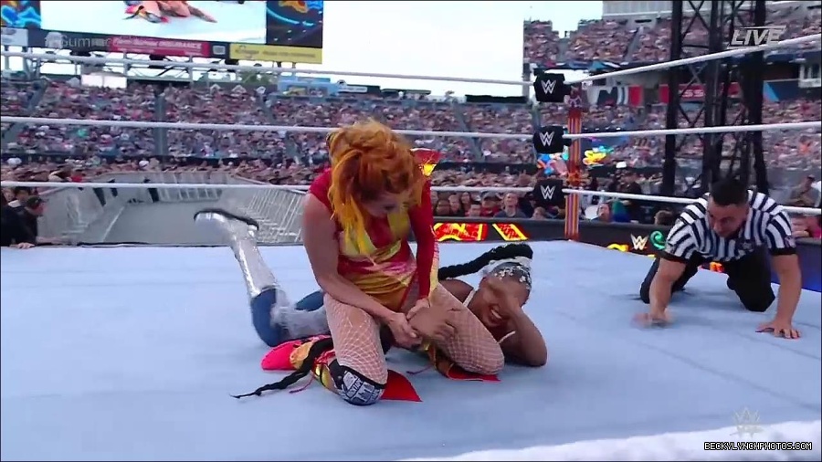 WWE_SummerSlam_2022_720p_WEB_h264-HEEL_mp4_001209320.jpg