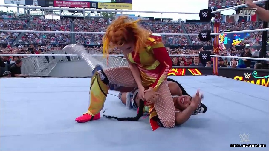 WWE_SummerSlam_2022_720p_WEB_h264-HEEL_mp4_001212920.jpg