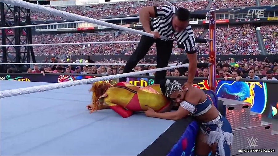 WWE_SummerSlam_2022_720p_WEB_h264-HEEL_mp4_001225720.jpg
