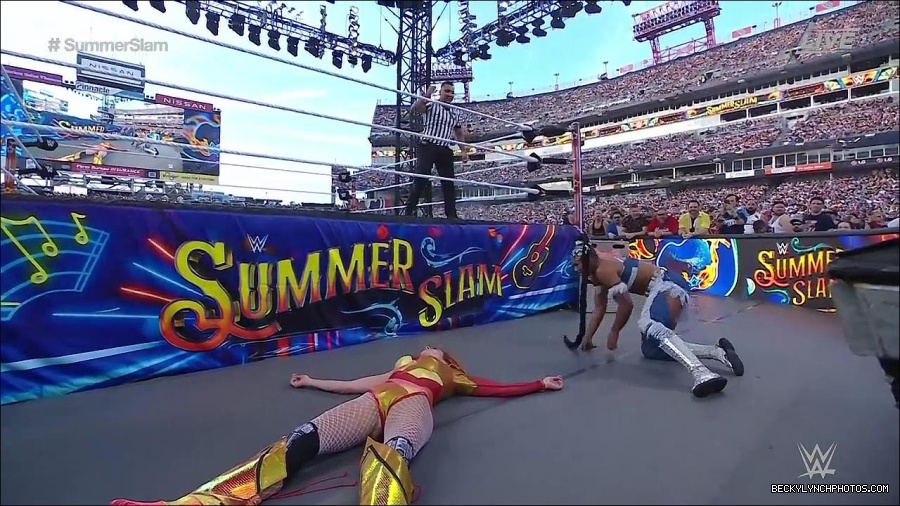 WWE_SummerSlam_2022_720p_WEB_h264-HEEL_mp4_001241720.jpg