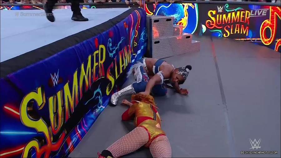 WWE_SummerSlam_2022_720p_WEB_h264-HEEL_mp4_001250120.jpg