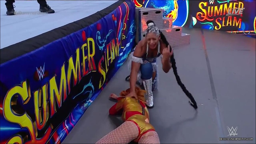 WWE_SummerSlam_2022_720p_WEB_h264-HEEL_mp4_001250920.jpg