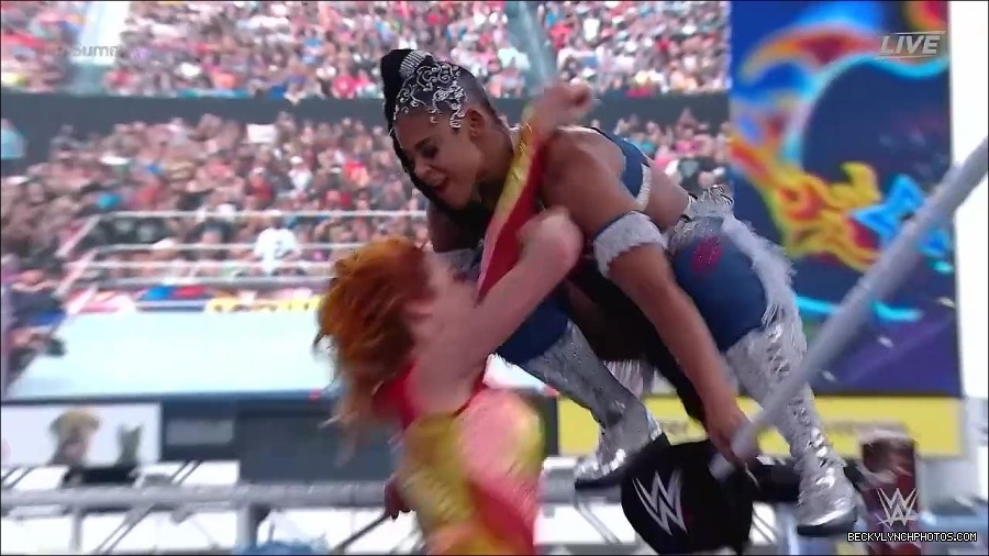 WWE_SummerSlam_2022_720p_WEB_h264-HEEL_mp4_001316920.jpg