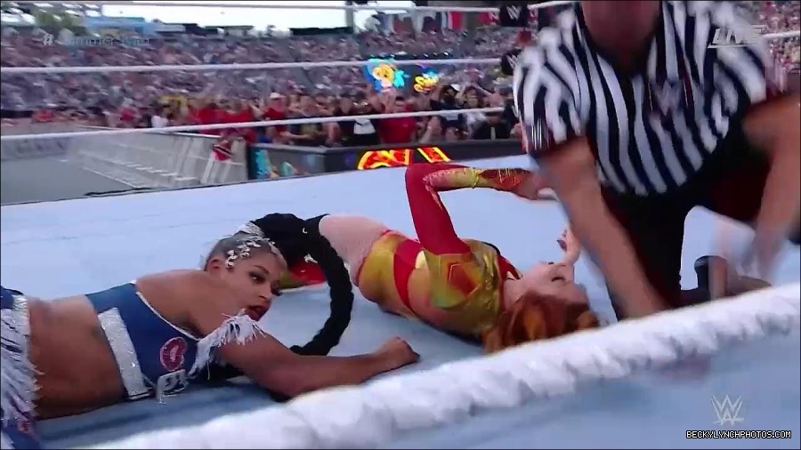 WWE_SummerSlam_2022_720p_WEB_h264-HEEL_mp4_001348120.jpg