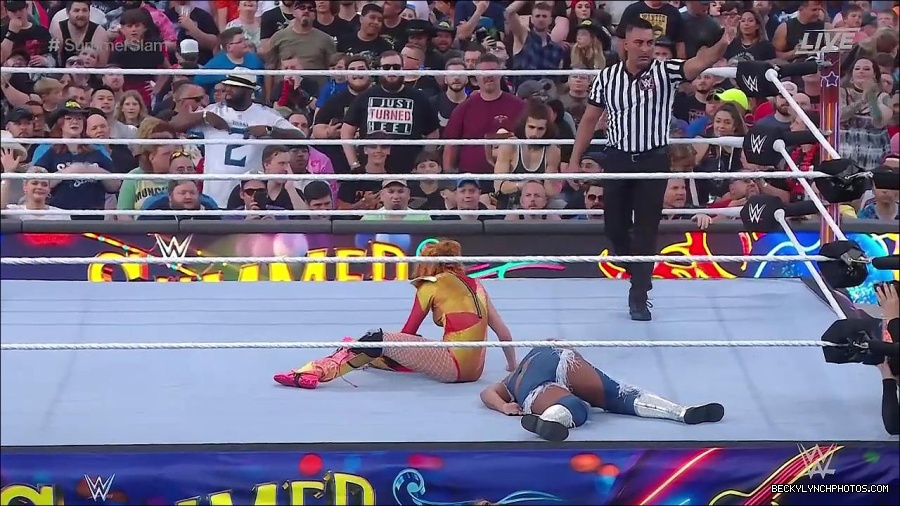 WWE_SummerSlam_2022_720p_WEB_h264-HEEL_mp4_001379720.jpg