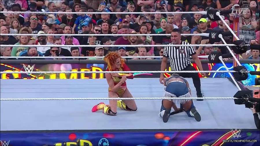 WWE_SummerSlam_2022_720p_WEB_h264-HEEL_mp4_001389320.jpg